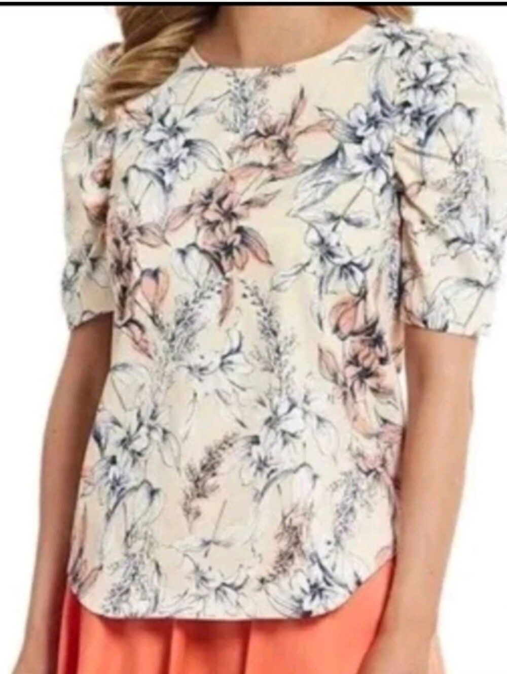 Alex Marie Cotton Floral Short Smocked Sleeve Blouse Cream Color Sz. Small